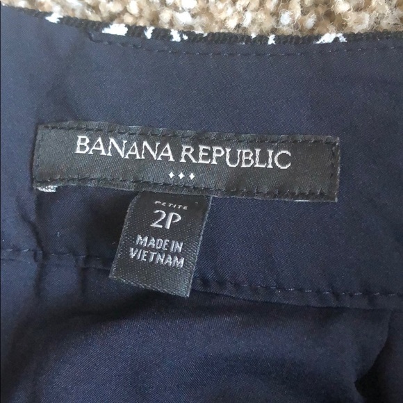 Banana republic pleated skirt - Picture 3 of 3